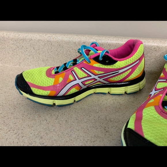 ASICS Gel Extreme 33 Shoes - sz 7 - Picture 9 of 13